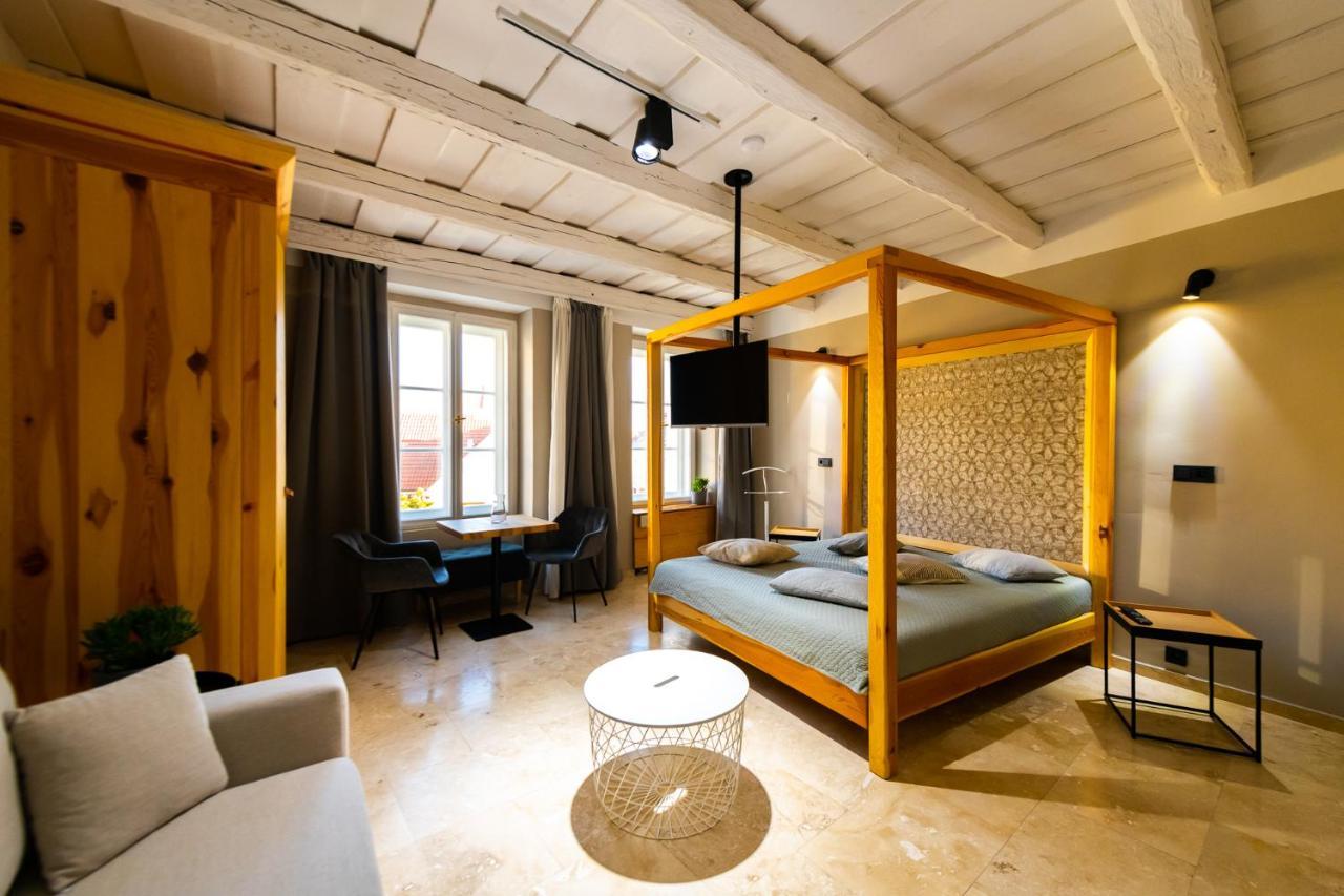 Hotel Desatero Mikulov Buitenkant foto